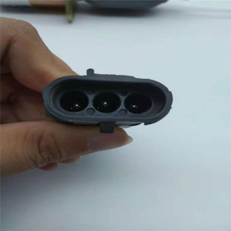 Válvula de solenoide da parada SA-3999-24 apropriada para a tomada do preto do motor diesel de Cummins Woodword