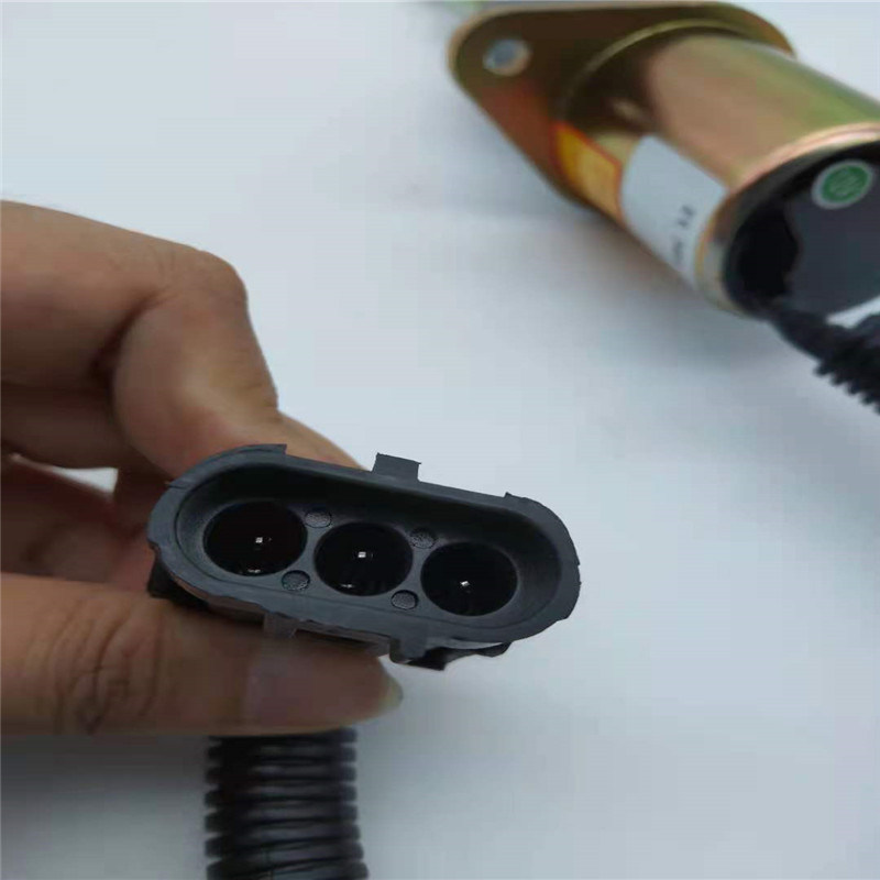 Ajuste da válvula de solenoide de 3928160 paradas para a peça de motor do Leveler 6BTA5.9-M2 da terra de Cummins