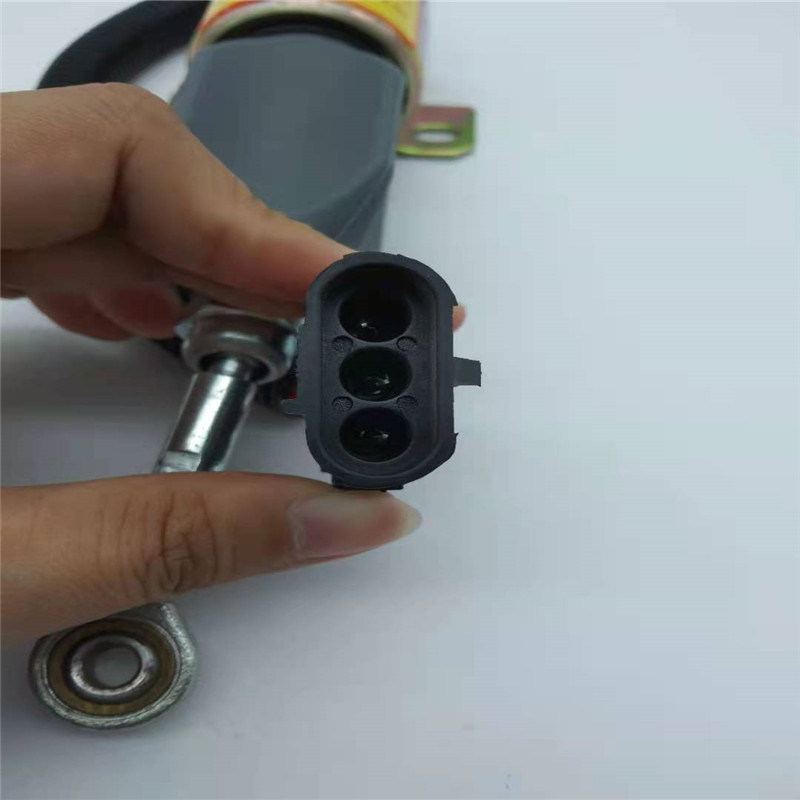 Ajuste da válvula de solenoide da parada B4000-1115030 para o motor YC4110/6108/4018/4105/4112 de DCEC YUCHAI