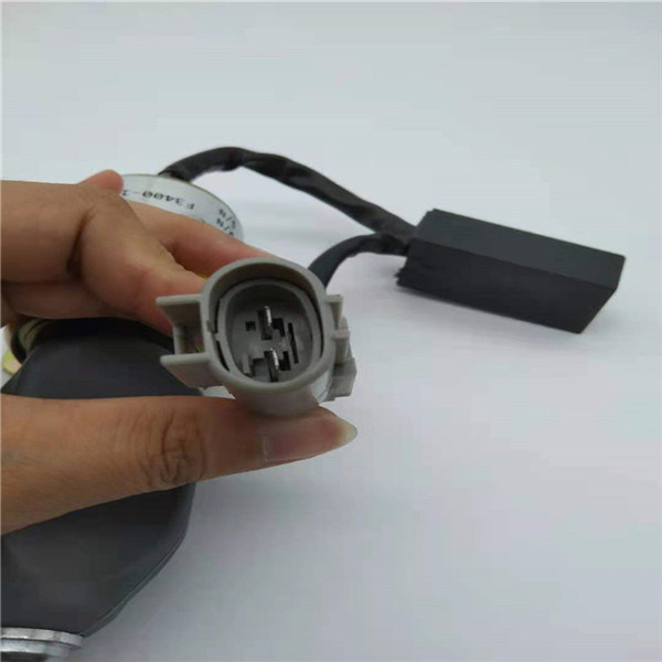 A válvula de solenoide 12V da parada F3400-1115100A-275 coube para a máquina escavadora do camionete YUCHAI4F90 do copo do ouro