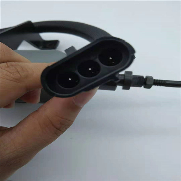 Válvula de solenoide da parada de D59-105-23+A apropriada para a máquina escavadora Engine Parts de ShangChai D6114