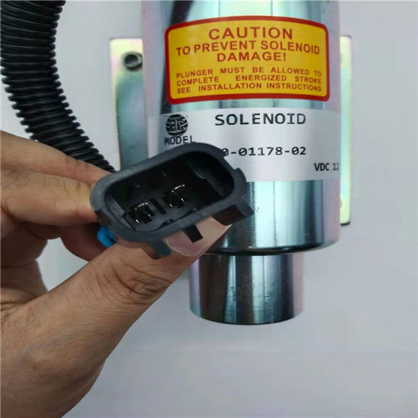 10-01178-02 a VELOCIDADE de válvula de solenoide da parada CONTROLA 12V para o portador do motor V2203 da máquina escavadora