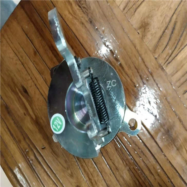 Pare o ajuste da válvula de solenoide 04170534R 04272733 para a máquina escavadora de Deutz Bobcat Skid Steer Loader