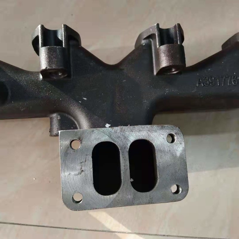 Exaustão de Wear Parts Manifold da máquina escavadora YUBP-00785 para o motor diesel de 6D102 Hyundai R225LC-7